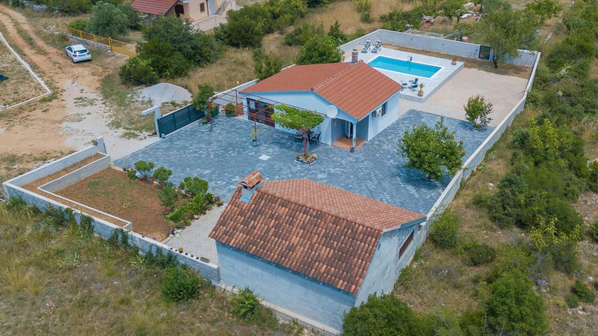 Casa Rural M&M Vodice Bagian luar foto