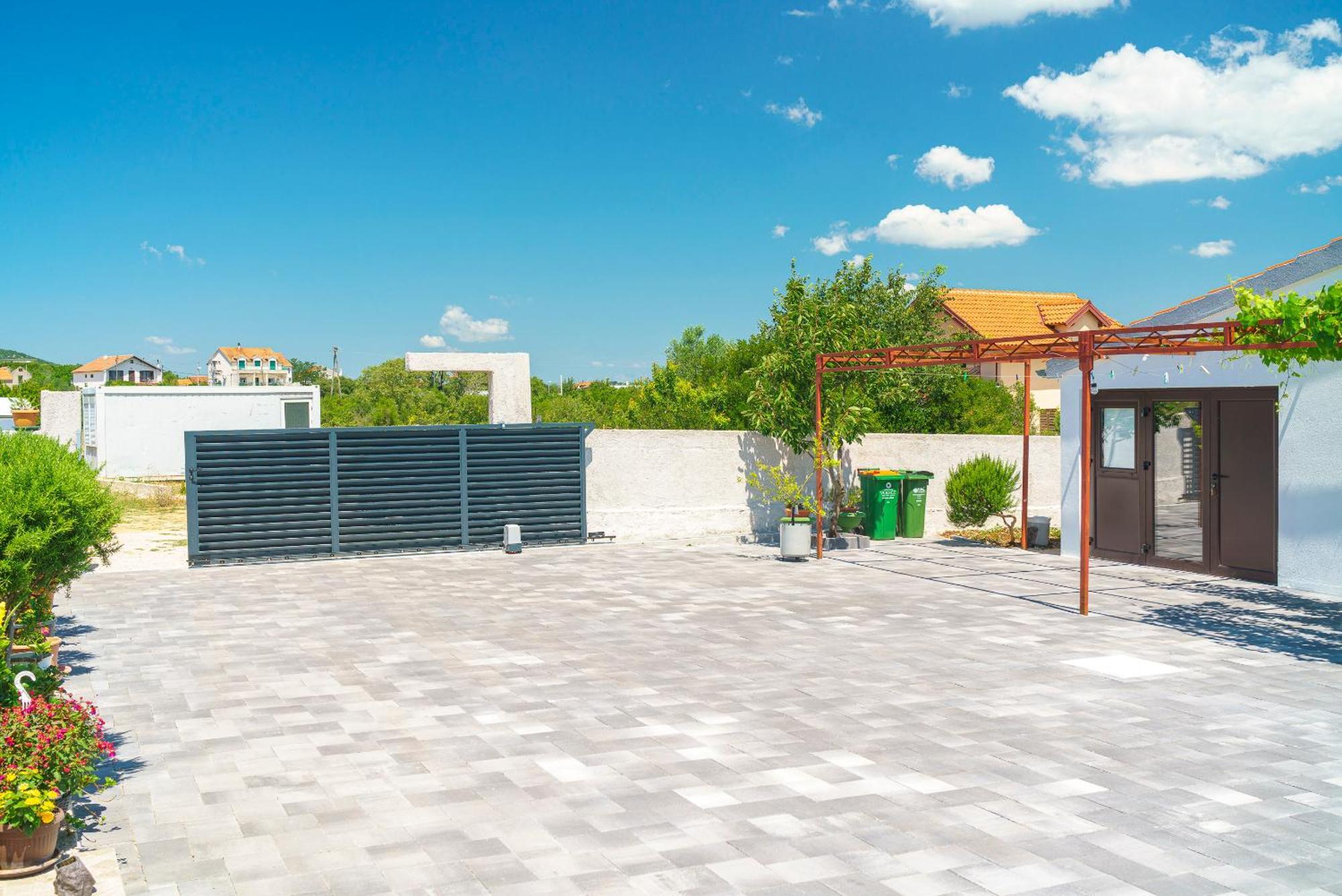 Casa Rural M&M Vodice Bagian luar foto