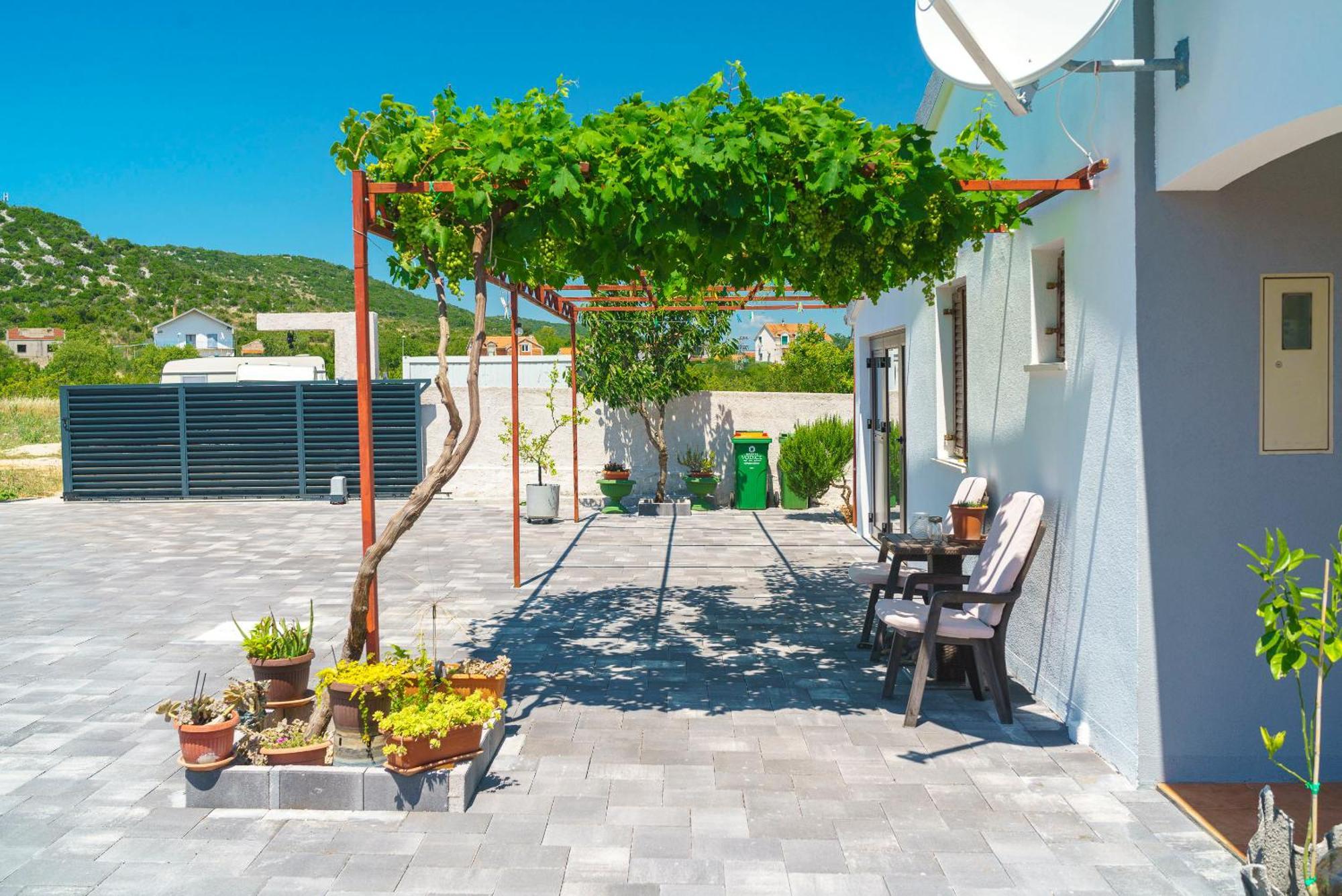 Casa Rural M&M Vodice Bagian luar foto