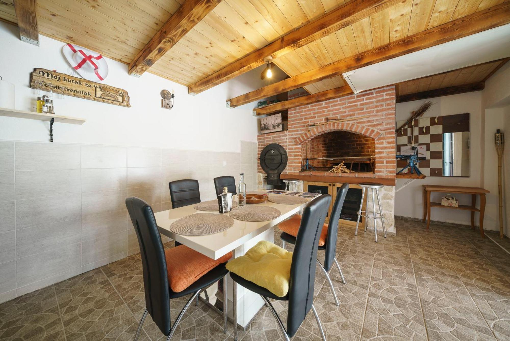 Casa Rural M&M Vodice Bagian luar foto