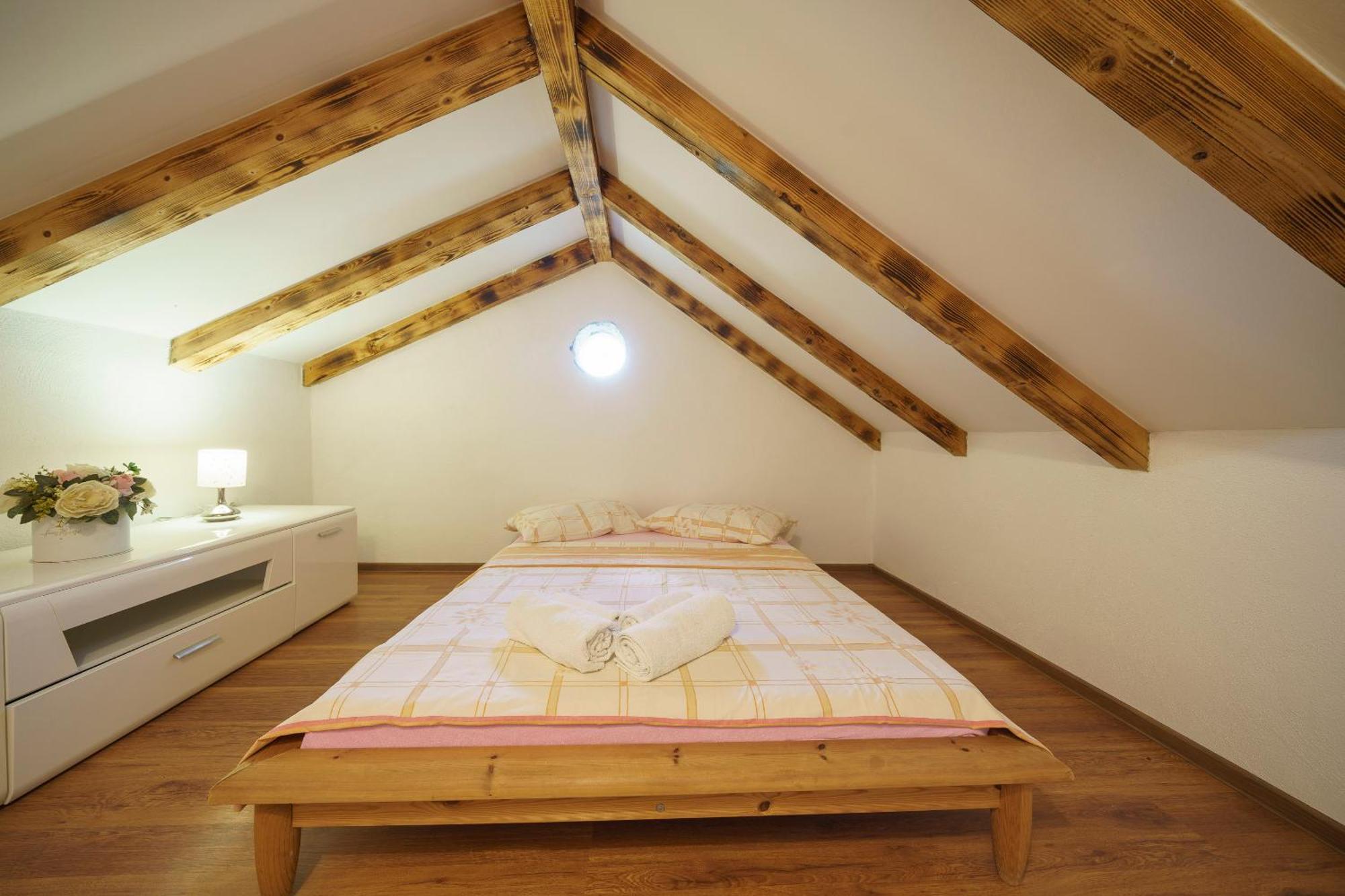 Casa Rural M&M Vodice Bagian luar foto